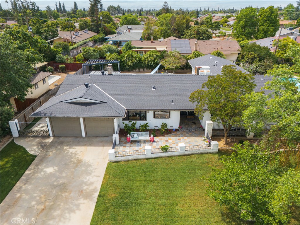 5739 N Pleasant, Fresno, CA 93711