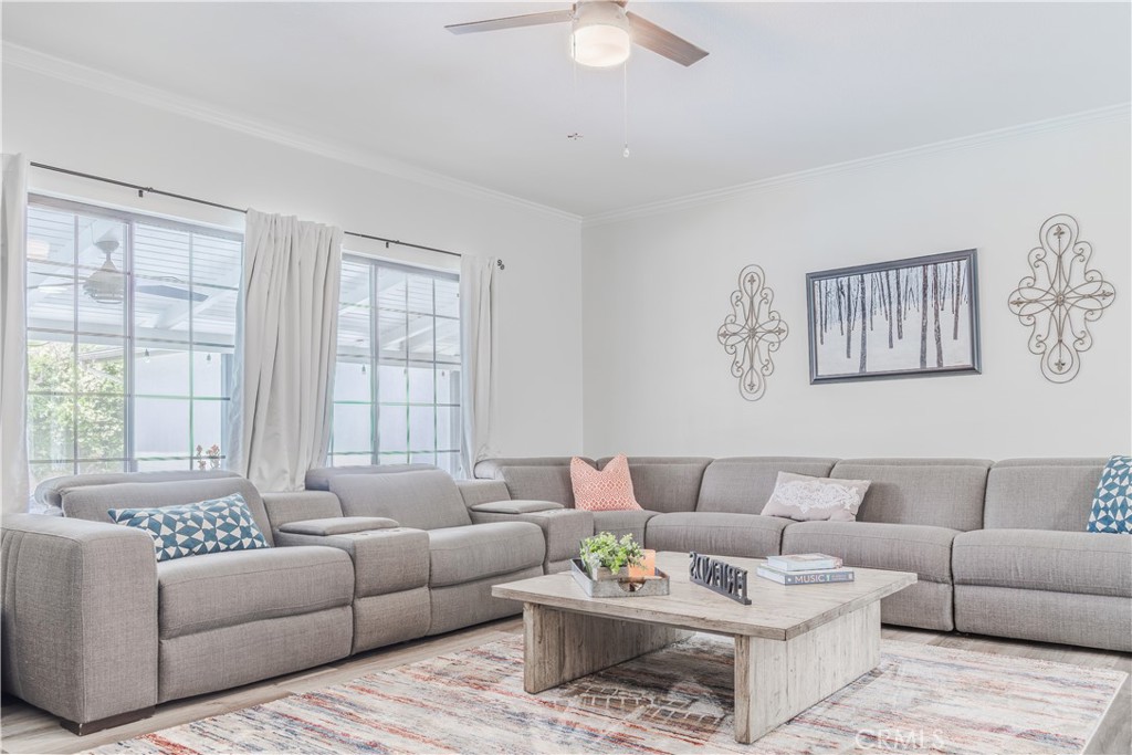 5739 N Pleasant, Fresno, CA 93711