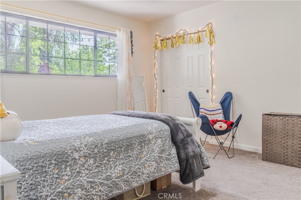 5739 N Pleasant, Fresno, CA 93711