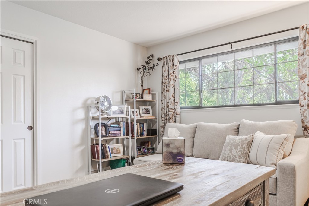 5739 N Pleasant, Fresno, CA 93711