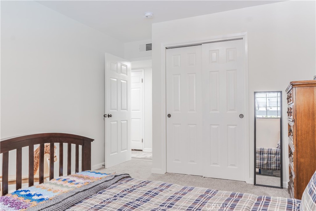 5739 N Pleasant, Fresno, CA 93711