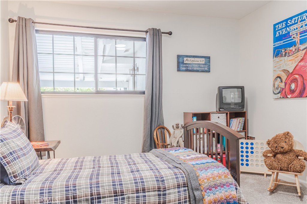 5739 N Pleasant, Fresno, CA 93711