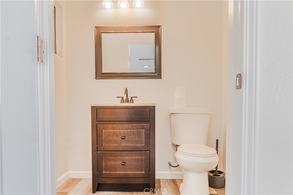 5739 N Pleasant, Fresno, CA 93711