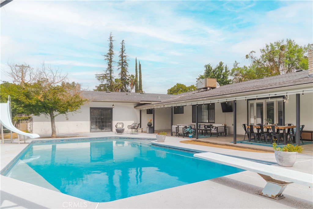 5739 N Pleasant, Fresno, CA 93711