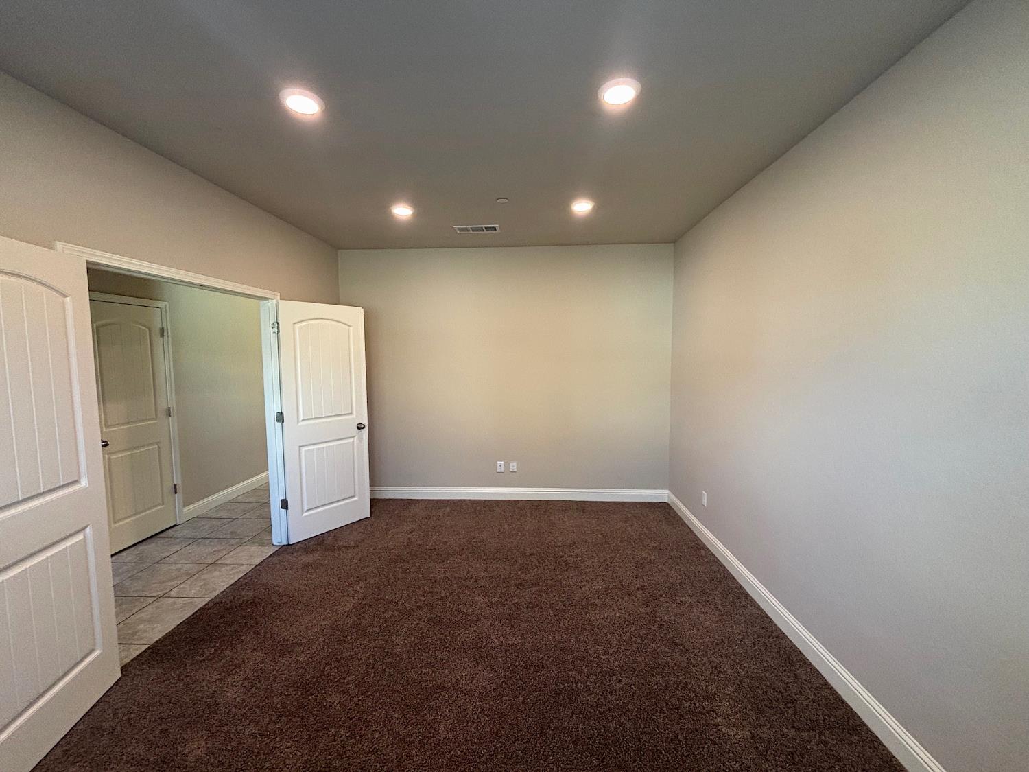 6248 E Farrin Ave, Fresno, CA 93727