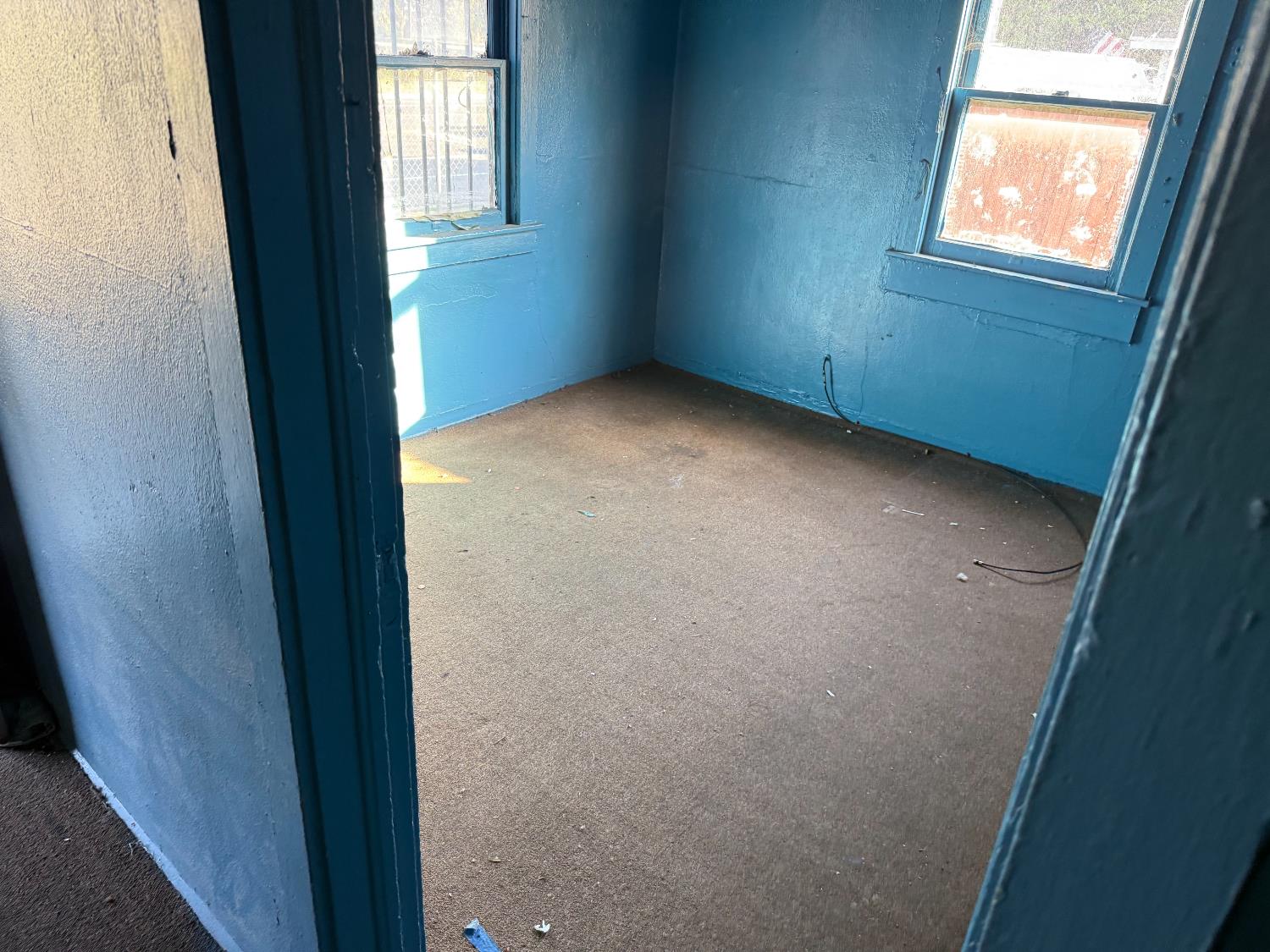 2510 S Cedar Ave, Fresno, CA 93725