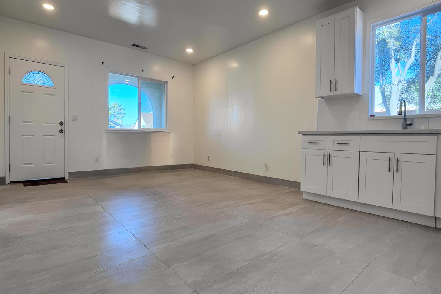 416 E Tuolumne St, Fresno, CA 93706