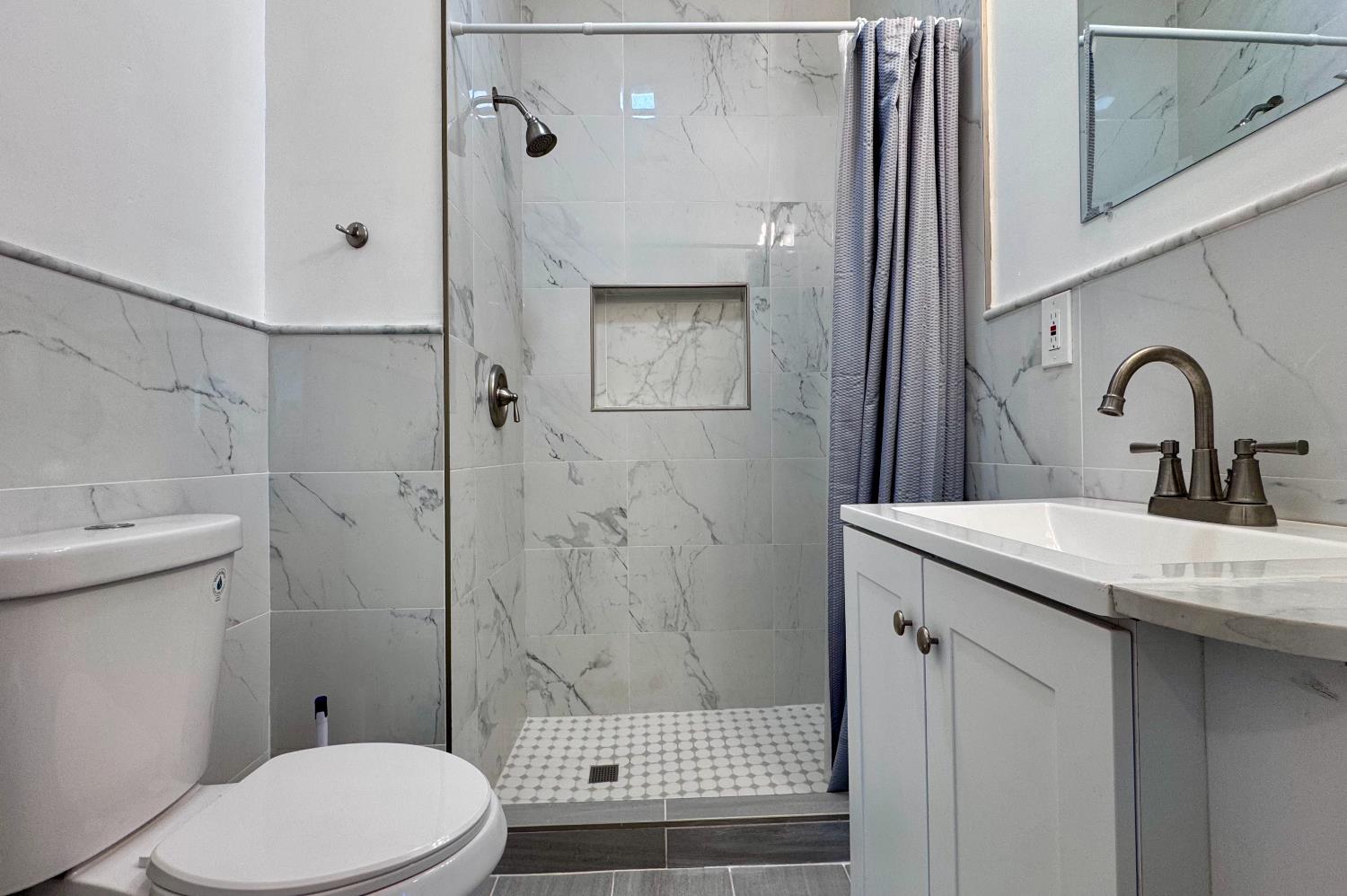 416 E Tuolumne St, Fresno, CA 93706