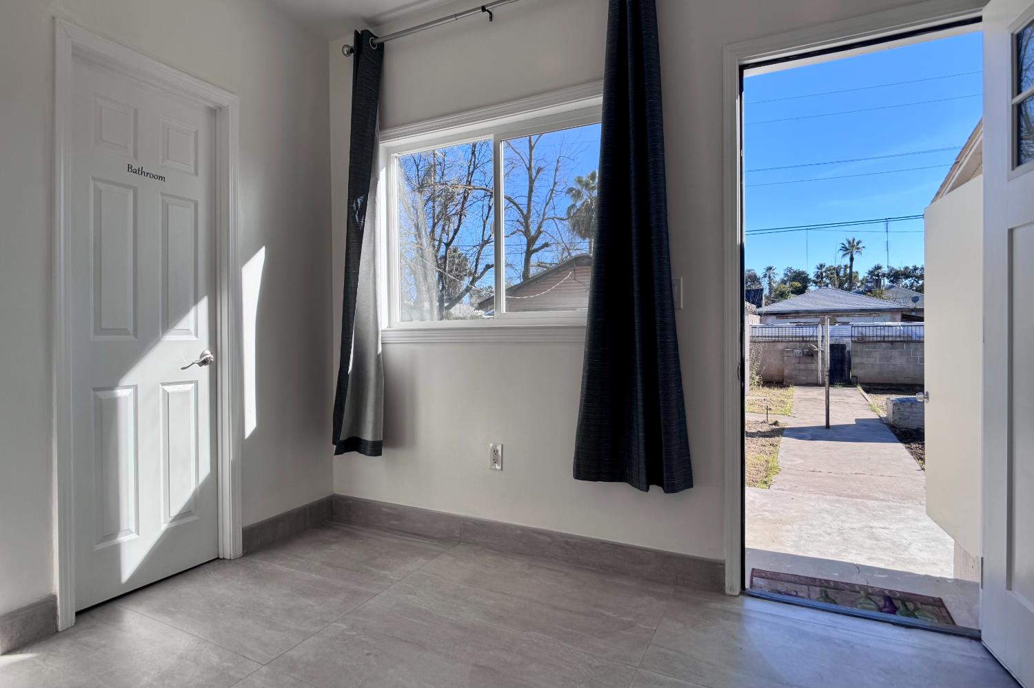 416 E Tuolumne St, Fresno, CA 93706