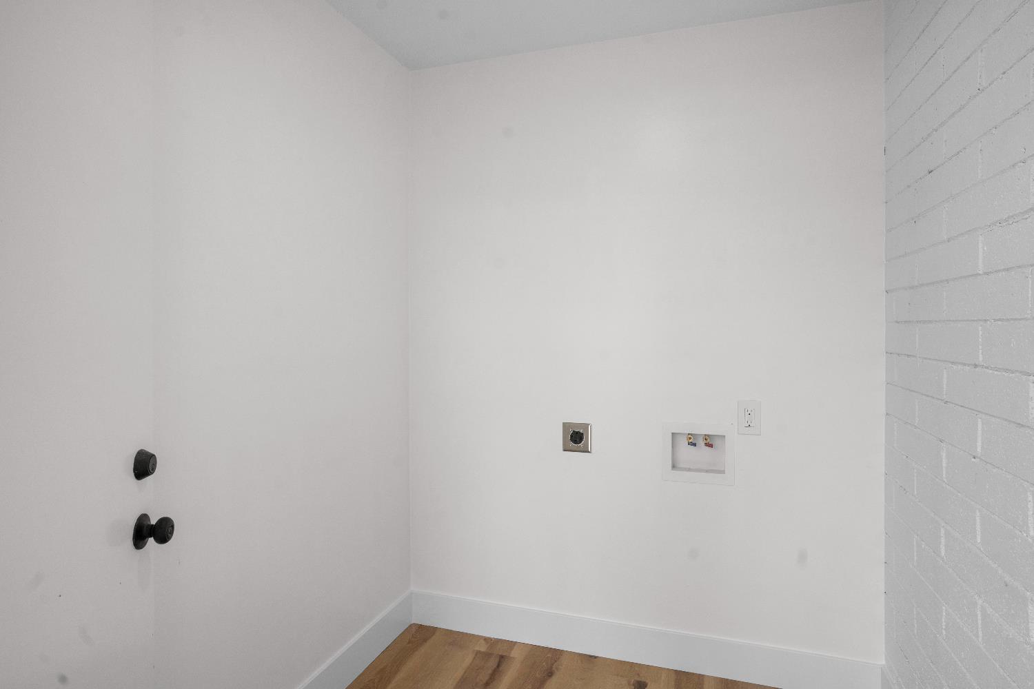 4090 N Sherman, Fresno, CA 93726