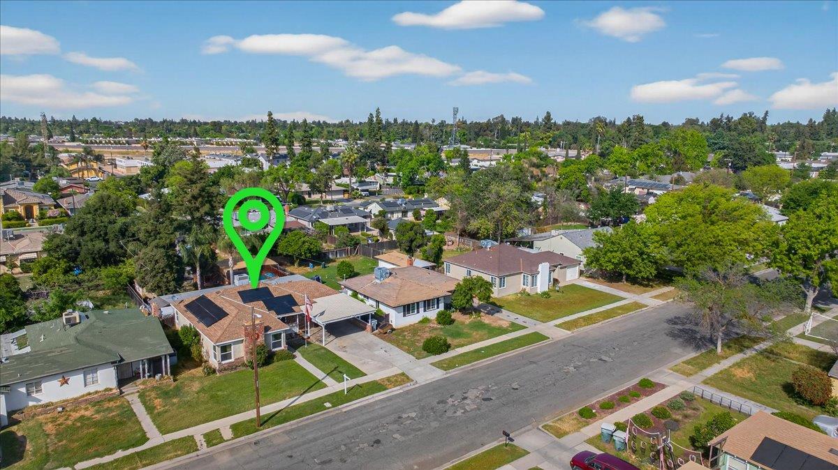 35 E Garland Ave, Fresno, CA 93704