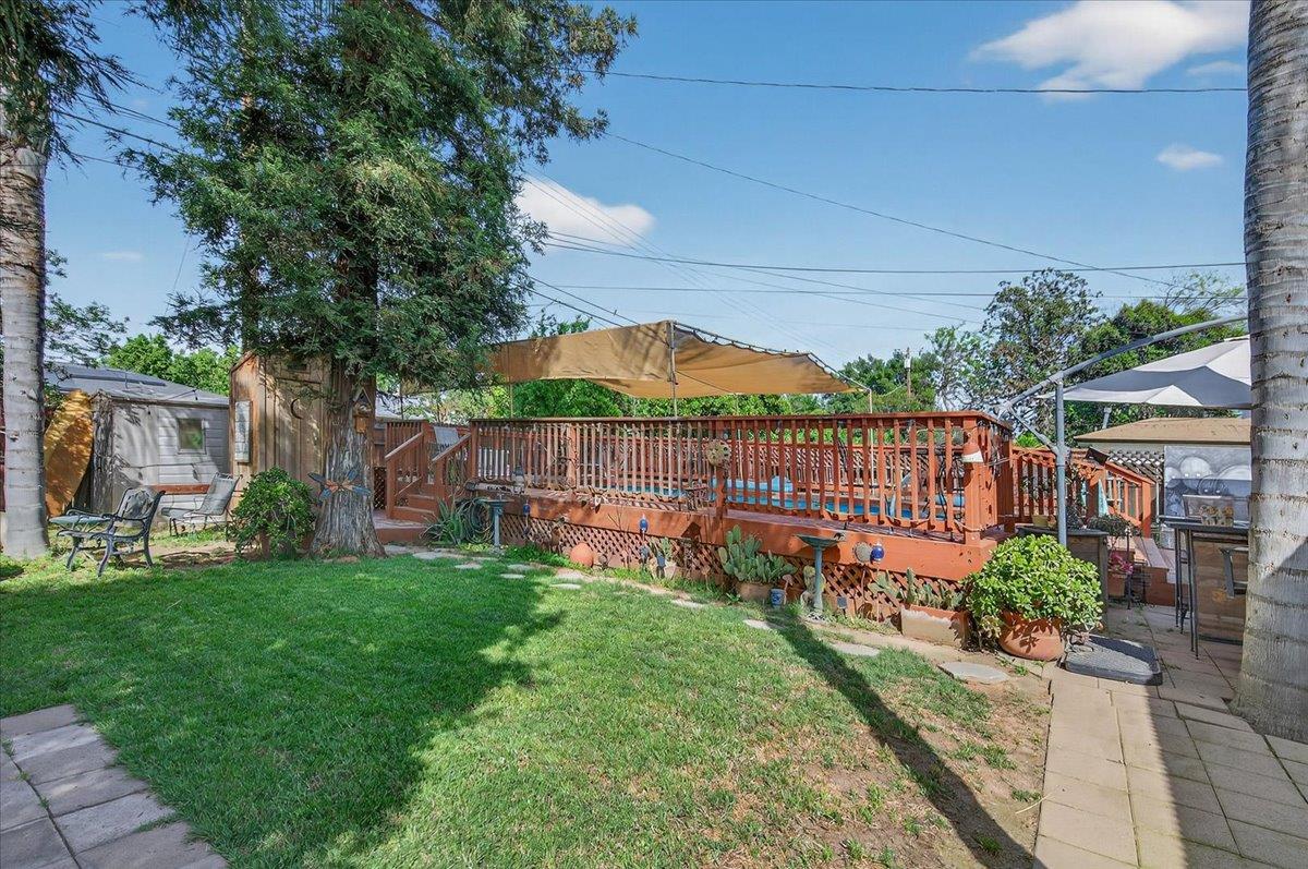 35 E Garland Ave, Fresno, CA 93704