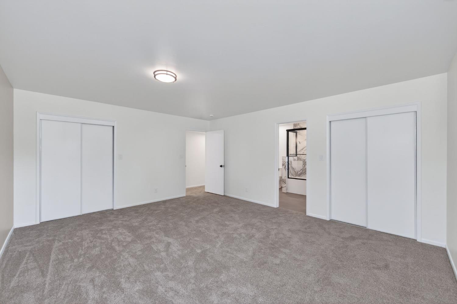 1326 W Escalon Ave, Fresno, CA 93711